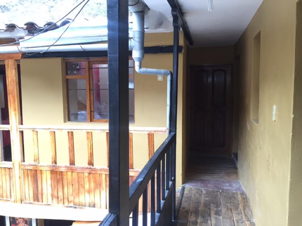 Hospedaje K'Uchuwasi Ollantaytambo Exterior photo